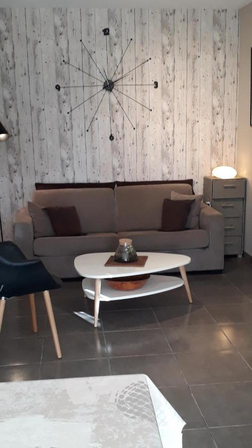 Maison 2 Ou 4 Personnes Jardin Parking Les Amandiers 洛尔格 外观 照片